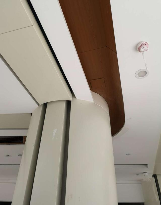 Ưu điểm của nhôm veneer là gì?